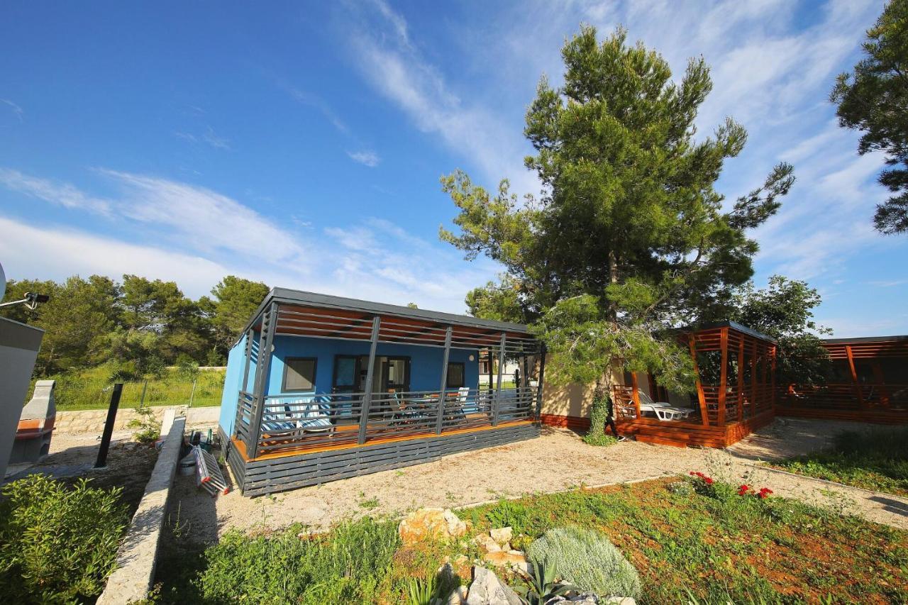 Mobile Home Safir 비오그라드나모루 외부 사진