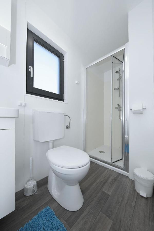 Mobile Home Safir 비오그라드나모루 외부 사진